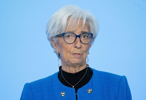 Euro-Währungshüter senken Zinsen weiter - © Boris Roessler/dpa
