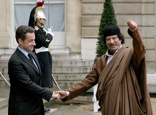 Die Staatsanwaltschaft hatte von einem Korruptionspakt zwischen Sarkozy und Gaddafi gesprochen. (Archivbild) - © epa Maya Vidon/EPA/dpa