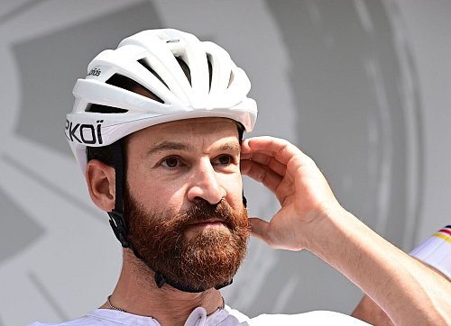 «100 Prozent sicher geht nicht»: Simon Geschke über das Training von Radprofis. - © Bernd Weißbrod/dpa