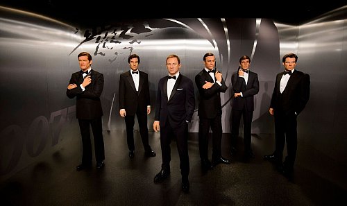 Sechs James-Bond-Darsteller (hier als Wachsfiguren bei Madame Tussauds in London) gab es bisher. - © Madame Tussauds/Madame Tussauds/dpa
