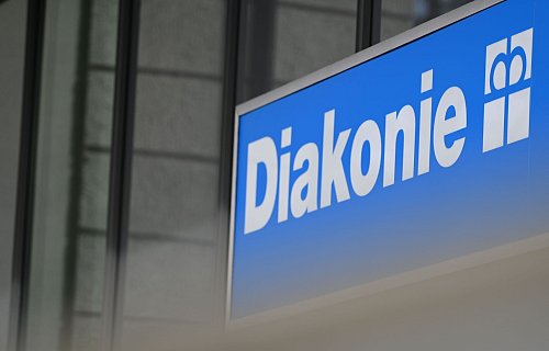 Die Diakonie hatte in Karlsruhe Verfassungsbeschwerde eingelegt. (Archivbild) - © Leonie Asendorpf/dpa