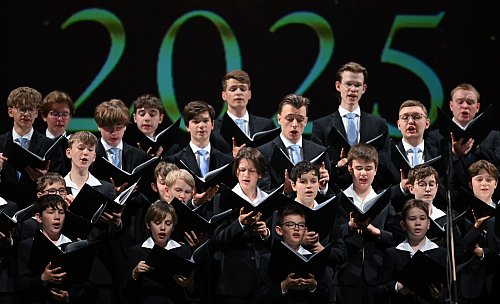 Der Dresdner Kreuzchor singt zur Gala der Europäischen Kulturpreise im Chemnitzer Opernhaus. Dort wurde auch der Chor selbst ausgezeichnet (Archivbild) - © Hendrik Schmidt/dpa