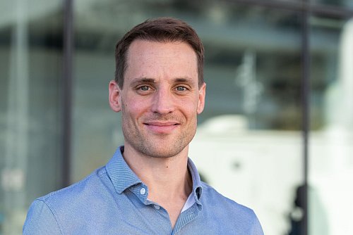 NFL-Deutschland-Chef Alexander Steinforth macht deutschen Fans Hoffnungen auf weitere Spiele. - © Maximilian Haupt/Deutsche Presse-Agentur GmbH/dpa