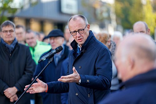 CDU-Chef Merz zieht klare Linie: keine Zusammenarbeit mit der AfD mit mir als Parteivorsitzender - © Thomas Banneyer/dpa