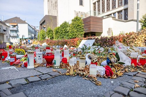 Neun Monate nach dem Terroranschlag von Solingen beginnt der Strafprozess. (Archivbild) - © Thomas Banneyer/dpa