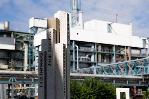 Die Katastrophe ist unvergessen - © Rolf Vennenbernd/dpa
