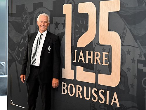 Vereinspräsident Rainer Bonhof hatte vor wenigen Wochen bei der 125-Jahr-Feier Borussias noch Grund zu lachen - © Roberto Pfeil/dpa