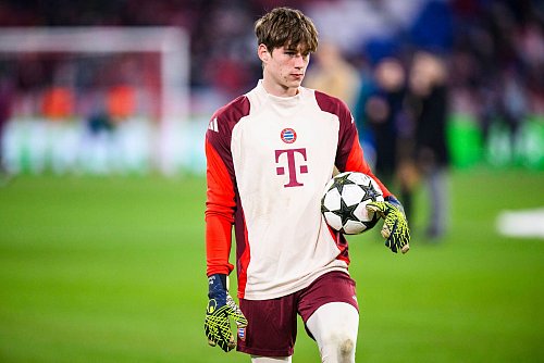 Max Schmitt könnte zum Prof-Debüt kommen. - © Tom Weller/dpa