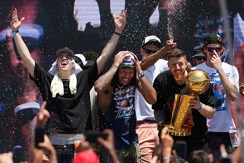 Noch ein Titel? Oklahoma City ist Topfavorit. - © Nate Billings/AP/dpa