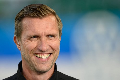 Frankfurts Sportvorstand Markus Krösche sieht das Spiel bei Atlético Madrid als Standortbestimmung. (Archivbild) - © Swen Pförtner/dpa