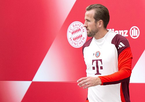 Harry Kane ist nach seiner Blessur beim Abschlusstraining dabei. - © Sven Hoppe/dpa
