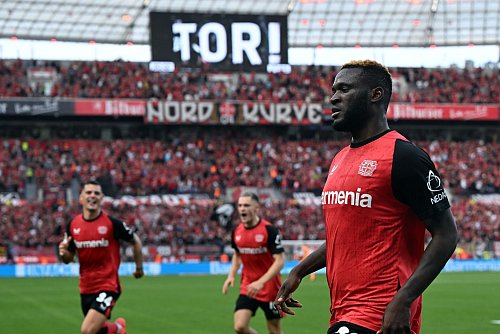 Trotz des späten Tores von Victor Boniface lief nicht alles gut für Bayer Leverkusen - © Federico Gambarini/dpa