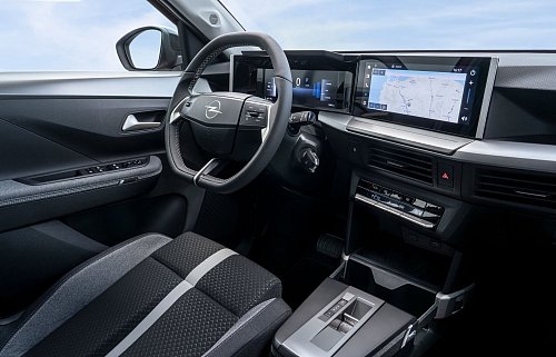 Gute Bedienbarkeit: Dabei setzen die Rüsselsheimer auch auf Bildschirme. - © Opel Automobile GmbH/dpa-tmn