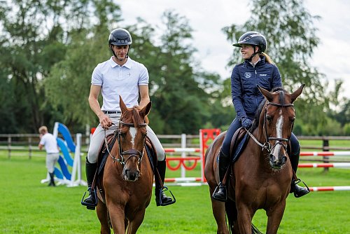 Sophie Hinners und der Reiter Richard Vogel starten beim CHIO und gemeinsam in zwei Wochen im EM-Team. - © Stefan Lafrentz/Sportfotos Lafrentz/dpa