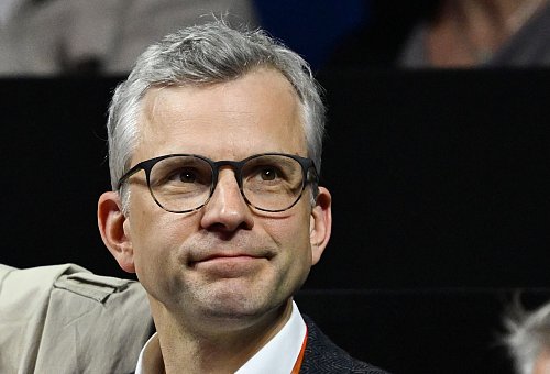 Finanzchef: «Wir erwarten, dass wir den Tiefpunkt in diesem Jahr durchschreiten und Porsche sich ab 2026 spürbar verbessert». (Archivbild) - © Marijan Murat/dpa