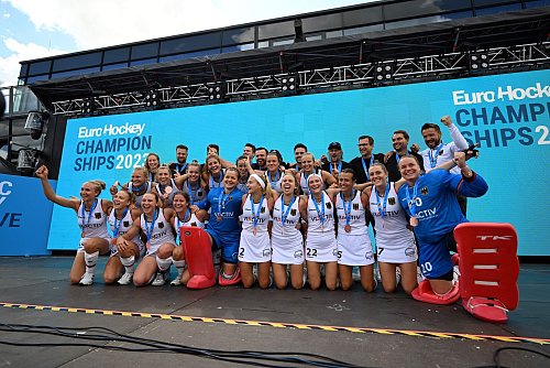 Deutschlands Hockey-Damen gewannen 2023 EM-Bronze. - © Federico Gambarini/dpa