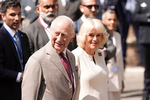 Charles und Camilla sind seit 2005 verheiratet. - © Massimo Paolone/LaPresse via AP/dpa