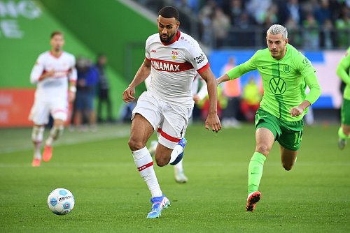 Josha Vagnoman und der VfB konnten nicht an die starke Leistung gegen Dortmund anknüpfen. - © Swen Pförtner/dpa