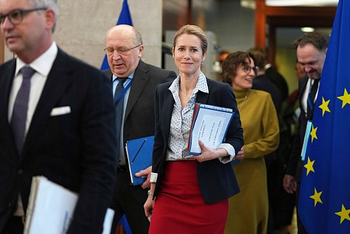 Die EU kann nicht alle Lücken füllen: Mit Blick auf den Wegfall von US-Hilfen macht die EU-Außenbeauftragte Kaja Kallas eine klare Ansage. (Archivbild) - © Virginia Mayo/AP/dpa