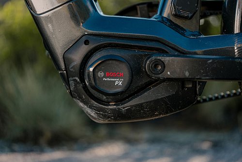 Mit einem Drehmoment von bis zu 90 Newtonmeter und 700 Watt Leistung soll der Motor «Performance Line PX» von Bosch auch für anspruchsvolle Radtouren und ausgedehnte Reisen mit schwerem Gepäck passen. - © Christof Wolf/Performance Line PX/dpa-tmn