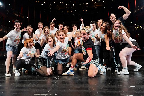 Der Cast steht: Im Januar feiert das Musical Premiere. - © Rolf Vennenbernd/dpa