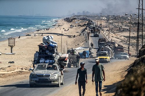 Vor Israels Einnahme der Stadt Gaza sollen Hunderttausende Palästinenser den größten Ort des Gazastreifens verlassen. - © Abed Rahim Khatib/dpa
