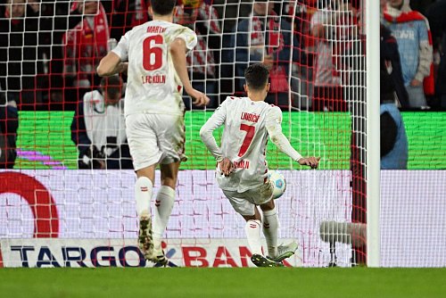 Nach seinem Missgeschick wird Dejan Ljubicic doch noch zum Matchwinner - © Federico Gambarini/dpa