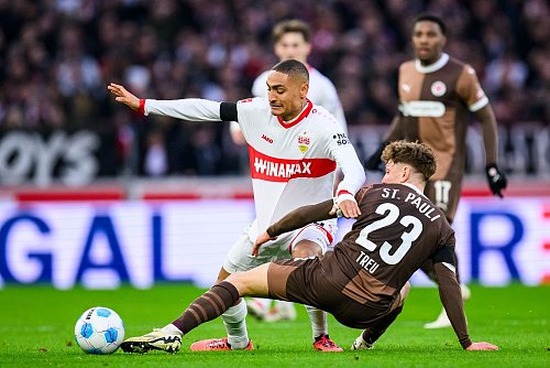 Enzo Millot und die Stuttgarter rannten gegen St. Pauli einem Rückstand hinterher. - © Tom Weller/dpa