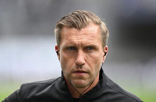 Auch Frankfurts Sportvorstand Markus Krösche sieht den Ausschluss der Eintracht-Fans kritisch. (Archivbild) - © Arne Dedert/dpa