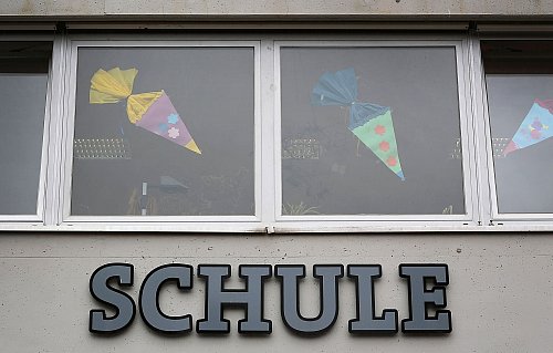 Eine Studie des Deutschen Gewerkschaftsbundes bemängelt zu niedrige Bildungsinvestitionen in NRW. (Archivbild) - © picture alliance / dpa
