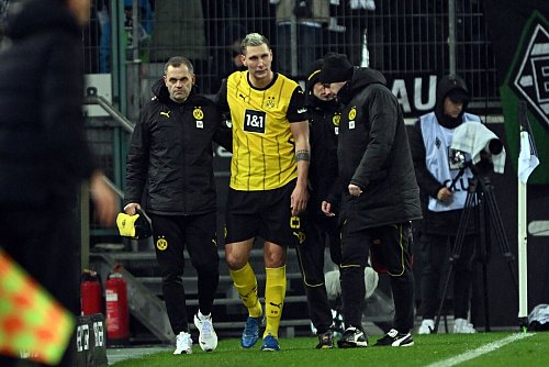 Niklas Süle fehlt dem BVB monatelang. - © Federico Gambarini/dpa