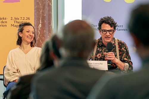 Das Schauspiel wird in Magdeburg von einem dreiköpfigen Team geleitet - von Clara Weyde (links), Bastian Lomsché (rechts) und Clemens Leander (nicht im Bild). (Archivbild) - © Peter Gercke/dpa-Zentralbild/dpa