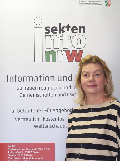 Bianca Liebrand ist Psychologin und systemische Kinder- und Jugendlichentherapeutin. - © Sekten-Info Nordrhein-Westfalen e.V./dpa-tmn
