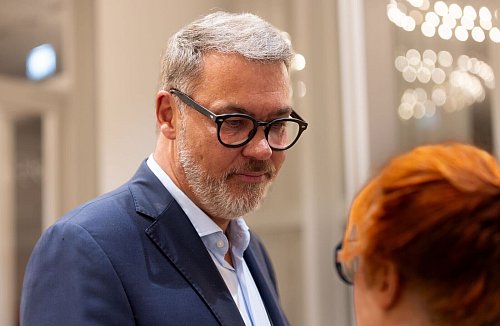 Nach fast 80 Jahren verlieren die Sozialdemokraten ihre einstige «Herzkammer» Dortmund an die CDU. - © Dieter Menne/dpa