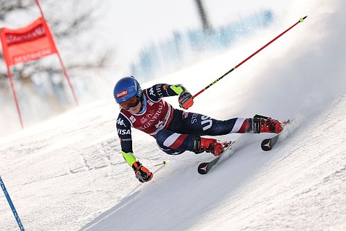 Mehr als 100 Weltcup-Siege: US-Ausnahmeathletin Mikaela Shiffrin. (Archivbild) - © Marco Trovati/AP/dpa