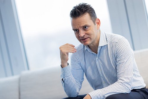 Eon-Chef Leonhard Birnbaum erhofft sich von der Politik der neuen Bundesregierung, dass Wachstum und Wettbewerbsfähigkeit eine zentrale Rolle spielen. Eon ist Deutschlands größter Energieversorger mit 14 Millionen Strom- und Gaskunden. - © Rolf Vennenbernd/dpa