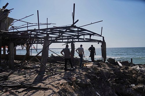 Der Krieg in Gaza geht vorerst weiter. - © Jehad Alshrafi/AP/dpa