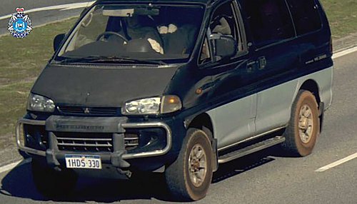 Die Deutsche soll in diesem Van unterwegs gewesen sein. - © Supplied/WESTERN AUSTRALIA POLICE/AAP/dpa