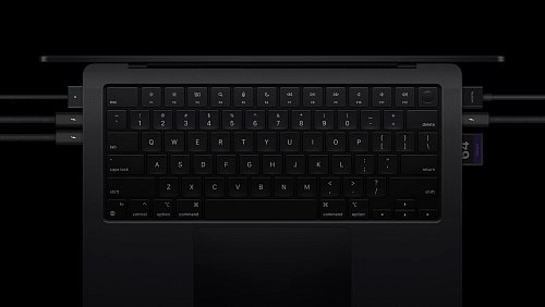 Das MacBook Pro mit den stärkeren M4-Chips hat jetzt Thunderbolt 5 Anschlüsse mit schnelleren Übertragungsgeschwindigkeiten. - © Apple Inc./dpa-tmn
