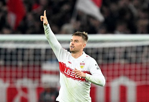 VfB-Nationalspieler Mittelstädt traf per Foulelfmeter zum 1:1. - © Bernd Weißbrod/dpa