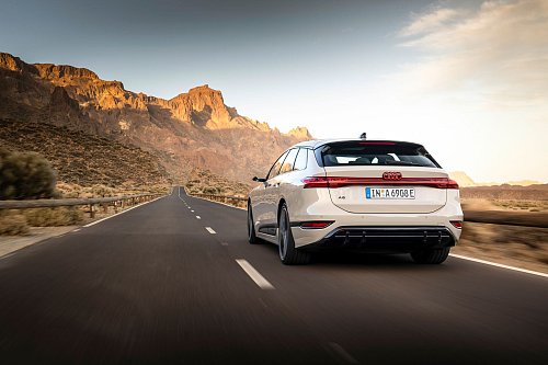 Keckes Heck? Mag sein, das liegt im Auge des Betrachters. Aber im Gegensatz zum A6 mit Verbrenner findet sich hinter der Klappe etwas weniger Laderaum. - © Audi AG/dpa-tmn