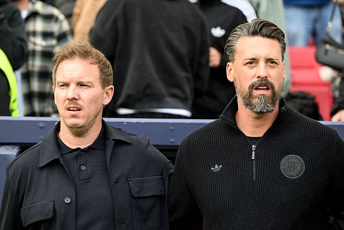 Beim Finalturnier der Nations League fungierte Sandro Wagner (r) letztmals als Assistent von Bundestrainer Julian Nagelsmann (l). - © Federico Gambarini/dpa