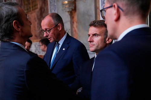 Sieht die Aufrüstung nicht als einziges wichtiges Gesprächsthema: Bundeskanzler Friedrich Merz. - © Ida Marie Odgaard/Ritzau Scanpix Foto/AP/dpa
