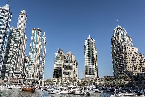 Wenn es bei uns kalt ist, sind die Temperaturen in Dubai angenehm warm - entsprechend nachgefragt ist das Emirat im Winter. - © Philipp Laage/dpa-tmn