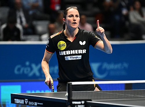 Auch in Frankfurt siegreich: Tischtennis-Spielerin Sabine Winter. (Archivbild) - © Manfred Schillings/dpa