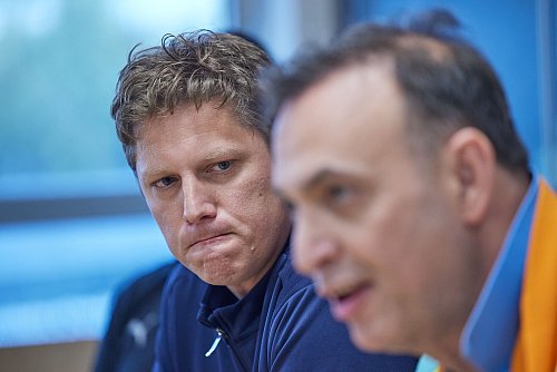 Nicolej Krickau steht schon am Samstag bei den Füchsen an der Seitenlinie. - © Joerg Carstensen/dpa
