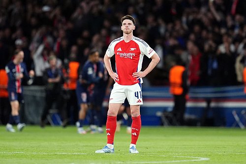 Declan Rice fand deutliche Worte für die Entscheidung von Zwayer. - © Adam Davy/PA Wire/dpa