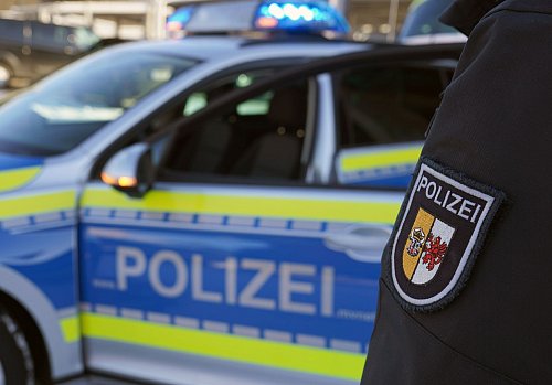 Auch Kräfte der Fachhochschule sind im Einsatz. (Symbolbild) - © Marcus Brandt/dpa