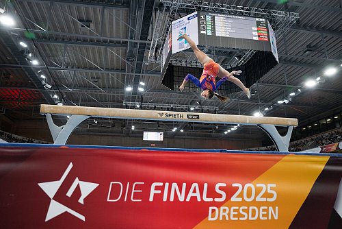 Turnerin Emma Malewski geht in die USA. - © Sebastian Kahnert/dpa