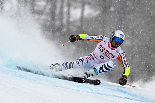Alexander Schmid verpasst die Top Ten. - © Jeff Pachoud/AFP/dpa